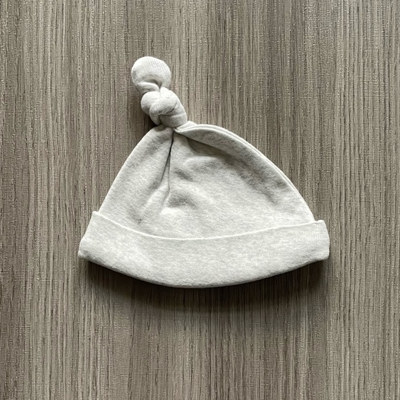 NWT Janie and Jack Pleated Sun Hat and NWT Knot Beanie White & Grey 0-3 Months - Picture 9 of 12